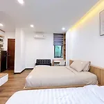 Riverside House Nearairport.Bed/Netflix/Chill/Terrace
